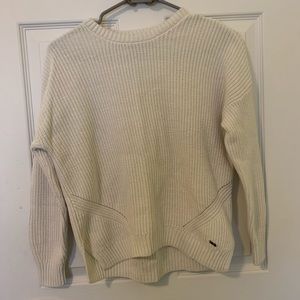 White Hollister sweater